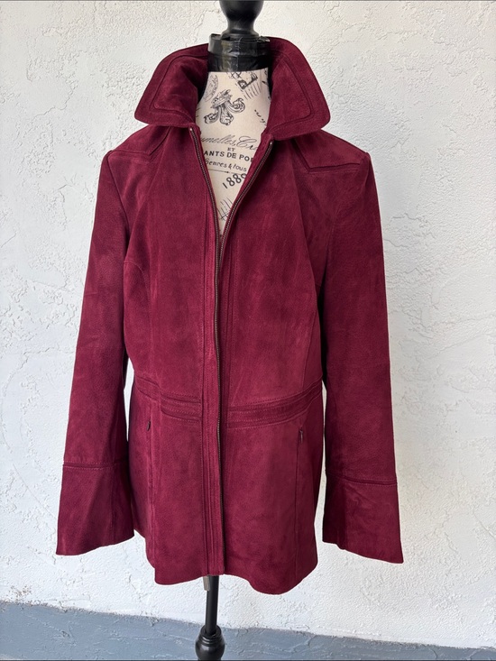 Jessica Jackets & Blazers - Women's Burgundy Suede Zip-Front Jacket